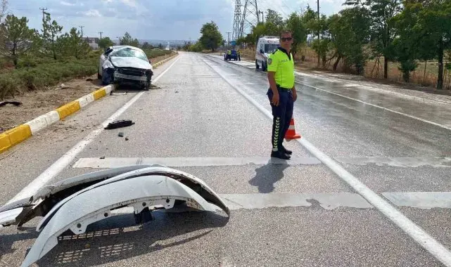 Konya'da kontrolden çıkan otomobil takla attı: 3 yaralı