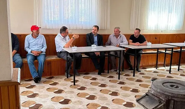 Demirözü'nde köy ziyaretleri sürüyor