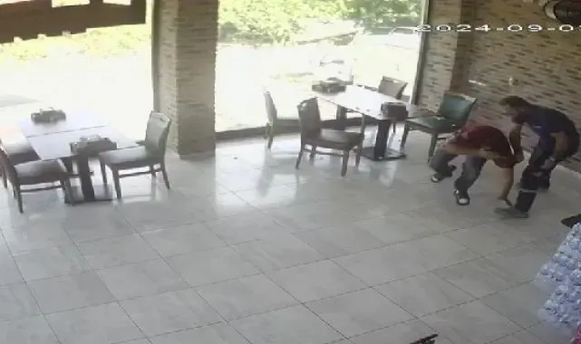 Pendik'te börekçide yaşanan kavganın başlama anlarına ait görüntüler ortaya çıktı