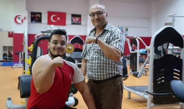 Bilek güreşinde dünya 6.'sı İsmail Berk Kurt'un hedefi şampiyonluk