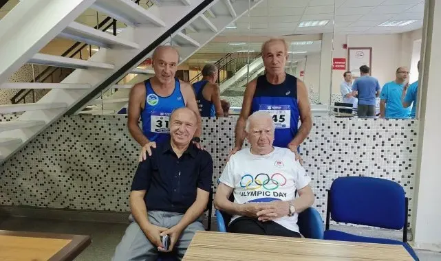 Büyükşehirli sporcu Sakarya'ya altın madalyayla döndü