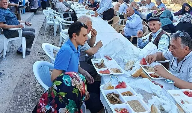 Hisarcık Şeyhçakır köyünde geleneksel hayır yemeği düzenlendi