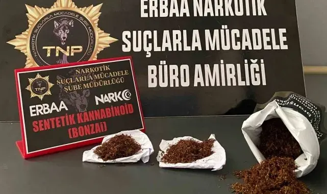 Baca deliğinden bonzai çıktı