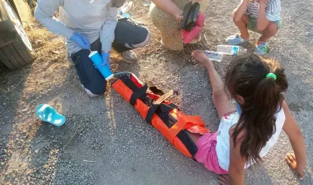 İki otomobil çarpıştı: 12 yaralı