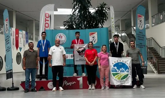 Erzincanlı sporcular havalı silahlarda şampiyon
