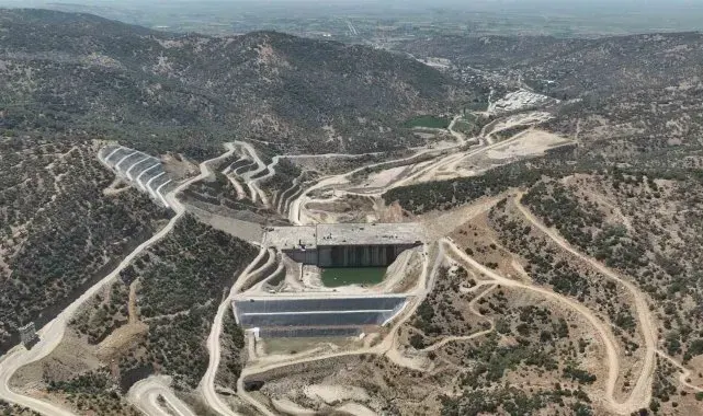 Sarıçay Barajı'nda çalışmalar hız kesmiyor