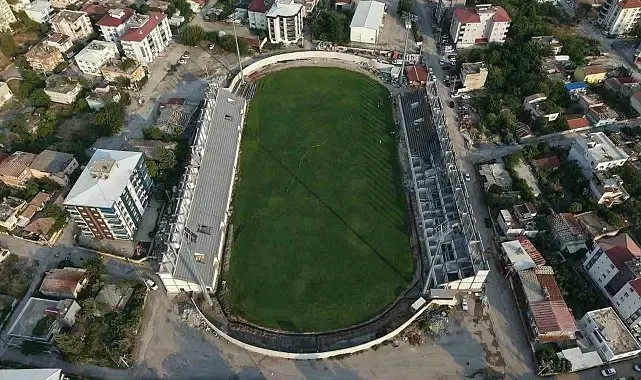 Osmaniye 7 Ocak Stadyumu'nda çalışmalar yüzde 75'e ulaştı