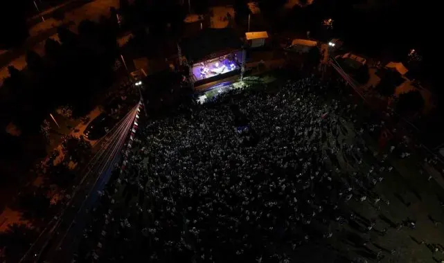 Arnavutköy'de 30 Ağustos coşkusu doyasıya yaşandı