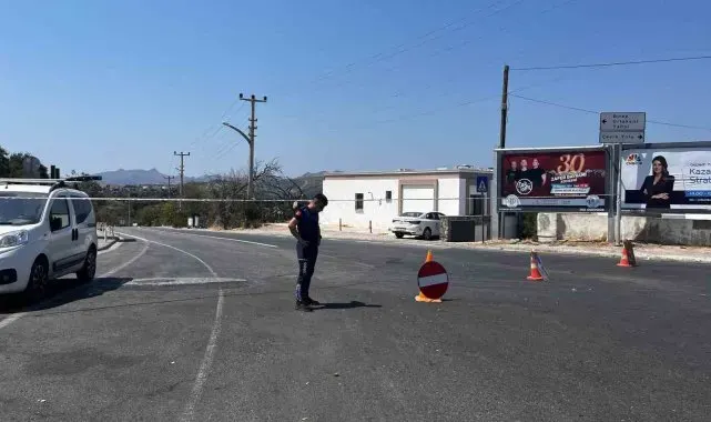 Hat patladı, yol trafiğe kapandı