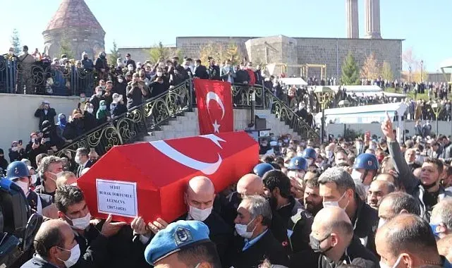 "Erzurum'un en büyük kahramanı kim" sorusuna şehidin 5 yaşındaki kızından yürek yakan cevap: "Babam"
