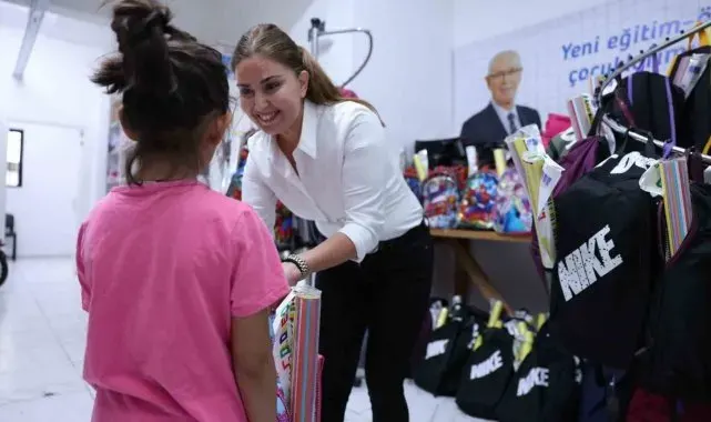 Halk Market yüzlerce çocuğun ve ailenin yüzünü güldürdü