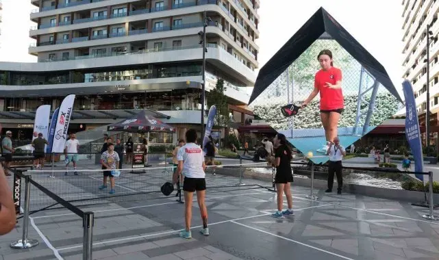 Pickleball Bursa Cup'ta ödüller sahiplerini buldu