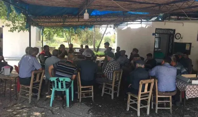 Karpuzlu İlçe Tarım ve Orman Müdürlüğü Çobanisa Mahallesi'nde çiftçilerle buluştu
