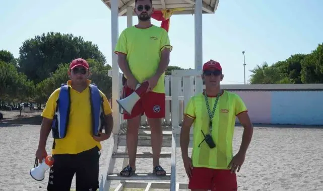 Yalova'da deniz simidiyle akıntıda sürüklenen çocuğu kurtaran ekip o anları anlattı