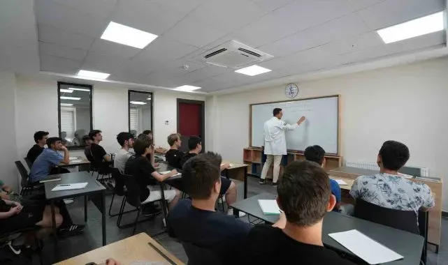 Konya Büyükşehir, "LİMA YKS Yaz Okulu" ile öğrencilere katkı sağlıyor