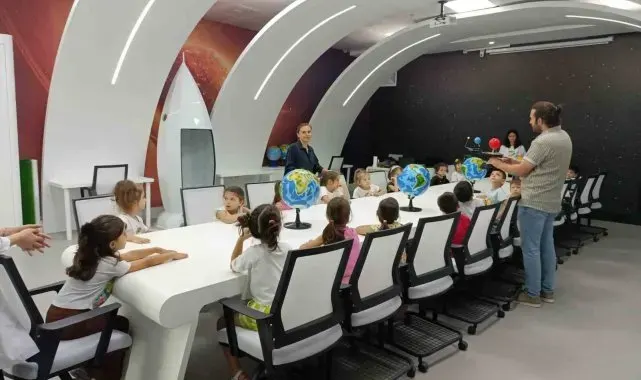 Miniklere hem eğlendi hem keşif yaptı