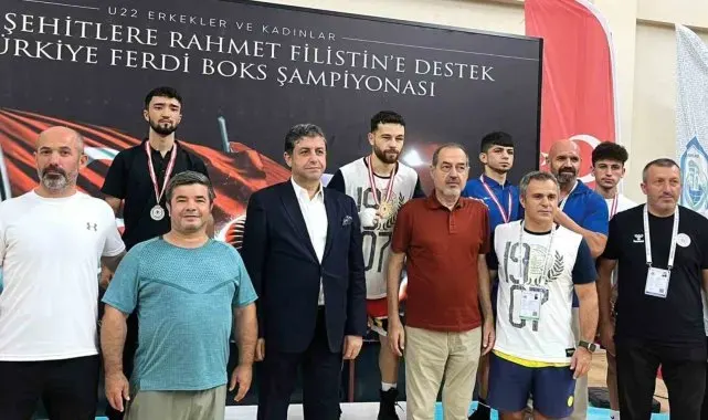 Elazığlı boksörden gümüş ve bronz madalya