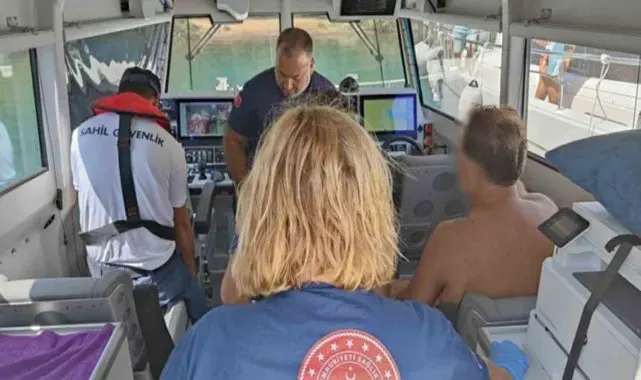 Özel teknede yaralanan vatandaşa Sahil Güvenlikten tıbbi tahliye