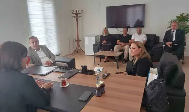 MHP MYK üyesi Prof. Dr. Aysun Bay Malatya'da ziyaretlerde bulundu