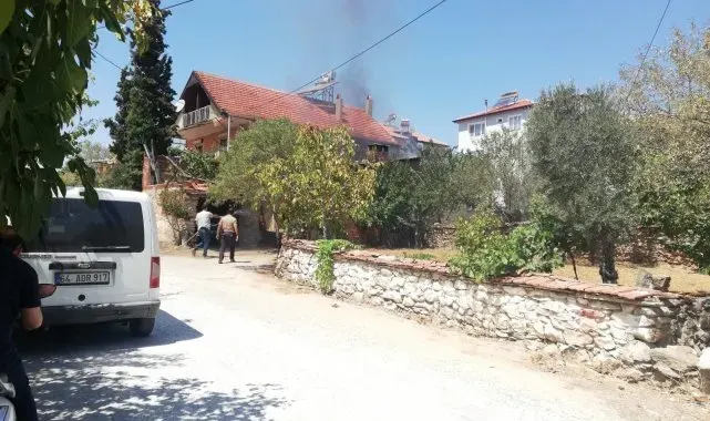 Depoda başlayan yangın eve ulaşamadan söndürüldü