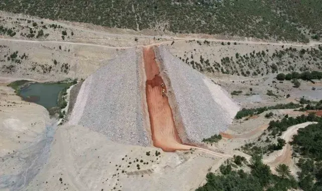 Menteş Barajı'nda inşaat çalışmaları devam ediyor