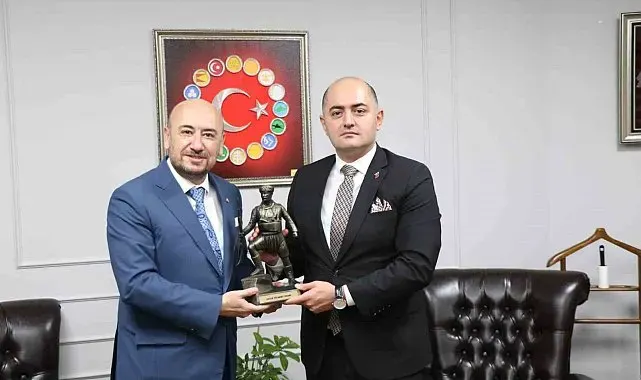 AYTO'dan Başsavcı Arısoy'a Aydın inciri ve efe hediyesi