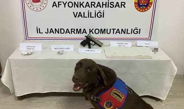 3 bin 200 içimlik peceteye emdirilmiş uyuşturucu ele geçirildi