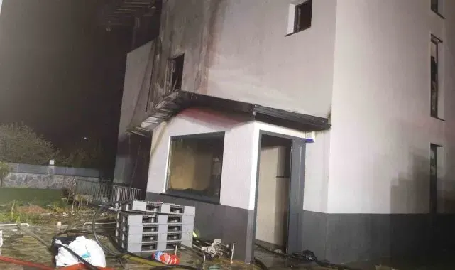 Çekmeköy'de lüks villa alev alev yandı