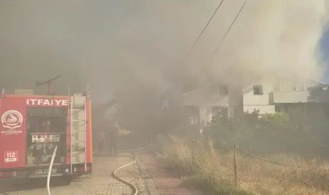 Denizli'de bir evde çıkan yangın vatandaşları korkuttu