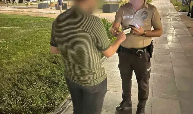 Eskişehir'deki işlek caddelerde 42 şahıs sorgulandı