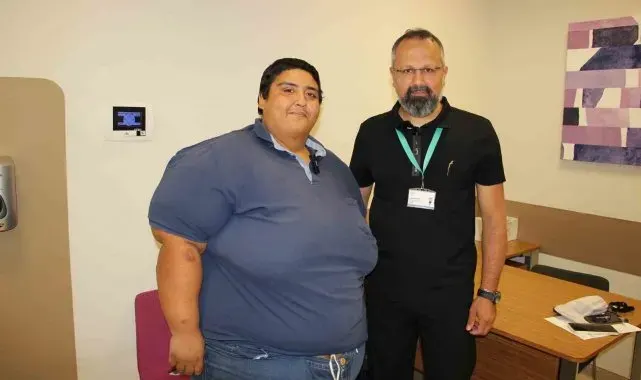 Yürümekte bile zorluk çekiyordu, 248 kiloda tüp mide ameliyatı oldu