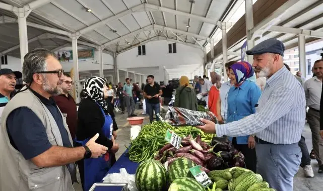 Başkan Çolakbayrakdar'a ekolojik pazar teşekkürü