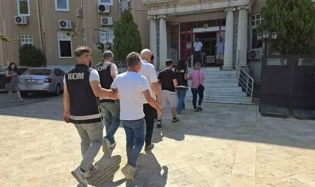 Hastalardan usulsüz para aldığı iddia edilen doktor ve medikalci tutuklandı