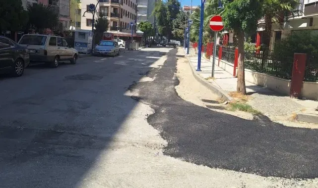 Yunusemre'de bozulan yollar yenileniyor