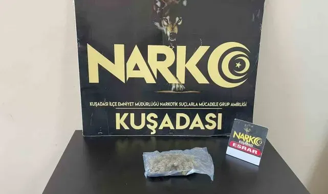 Kuşadası'nda kargo yolu ile uyuşturucu sevkiyatına polis engeli