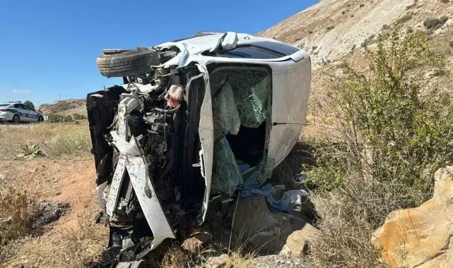 Kontrolden çıkan araç takla attı: 4'ü çocuk 6 yaralı