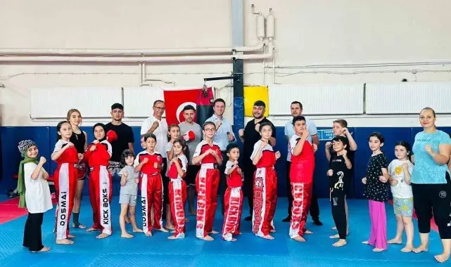 Gökler Beldesine yapılacak spor yatırımları görüşüldü
