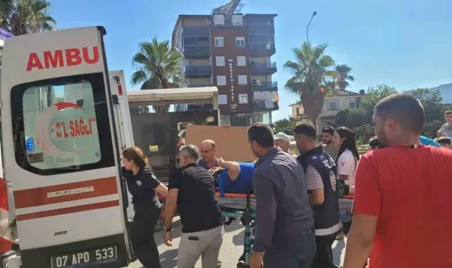 Kaldırımdan düştü, hastanelik oldu