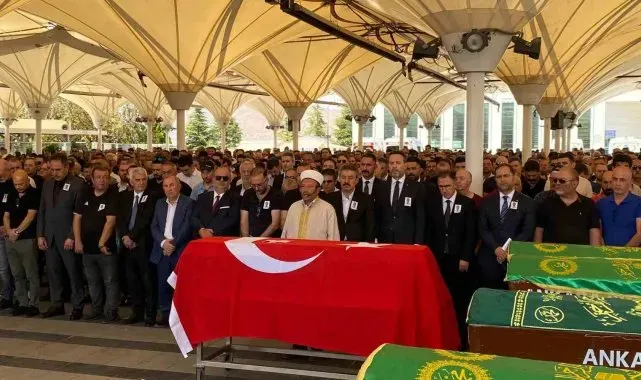 Yüksekova'da bir otelde ölü bulunan TPAO Arama Daire Başkanı Sadioğlu son yolculuğuna uğurlandı