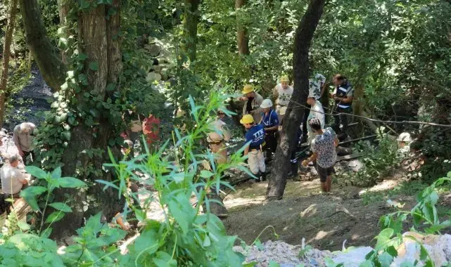 Ruhsatsız maden ocağında göçük: 1 işçi göçük altında