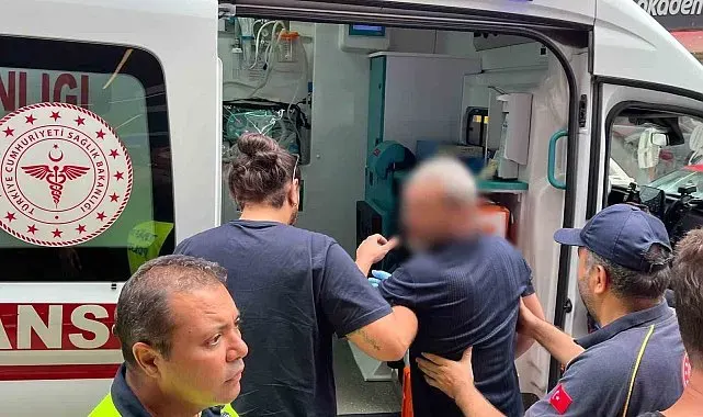 Sinop'ta motosiklet ile hafif ticari araç çarpıştı: 1 yaralı