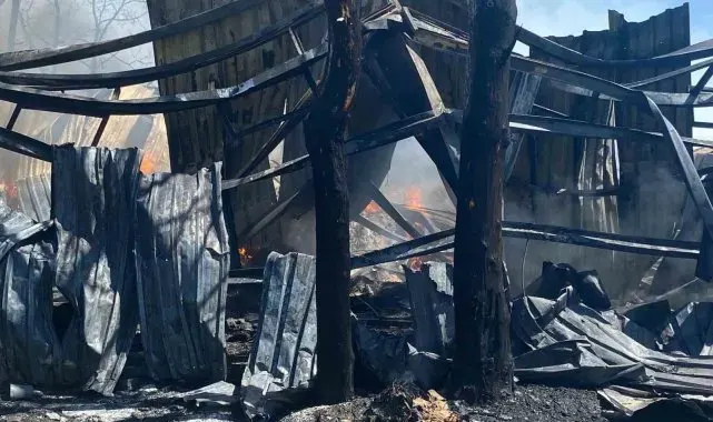 Ankara'da geri dönüşüm fabrikasında çıkan yangın kontrol altına alındı