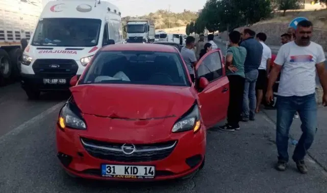 Yola dökülen yağ nedeniyle 6 araç birbirine girdi: 2 yaralı