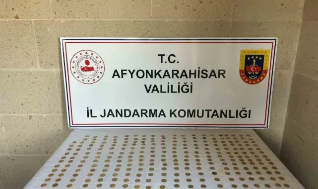 Jandarma 299 adet sikke ele geçirdi