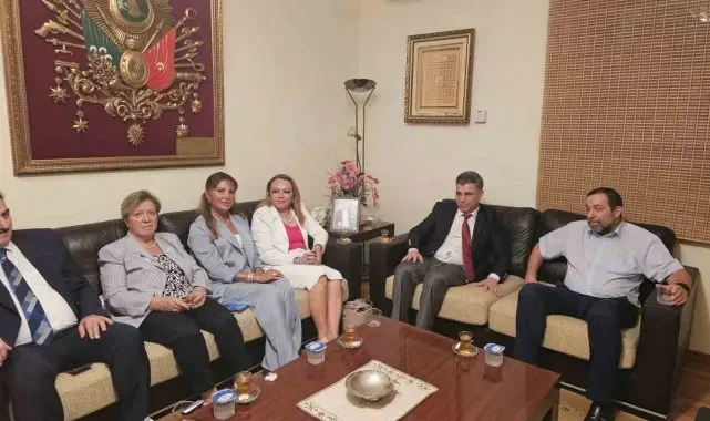 SANKON heyeti, Serdar Denktaş ile bir araya geldi