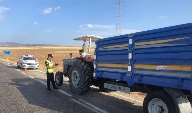 Jandarmadan tarım araçları ve traktörlere yönelik denetim