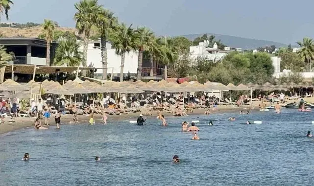 Bodrum'da termometre 40'ı, hissedilen sıcaklık 45'i gördü