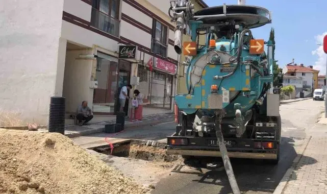 Bozüyük'te yağmur suyu hatları yenileniyor