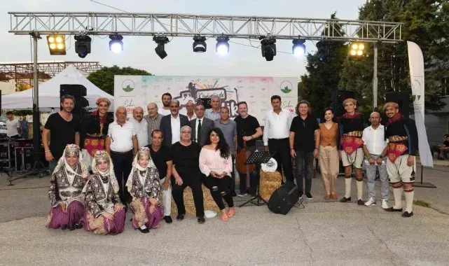 Köylerdeki şenlik dolu dizgin devam ediyor