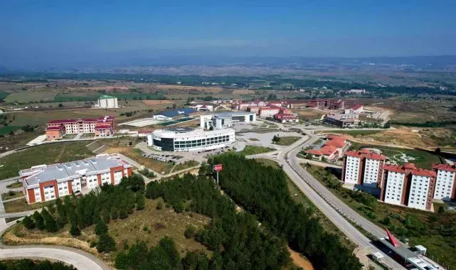 Kastamonu Üniversitesi'nin 24. Ulusal Turizm Kongresi'ne destek
